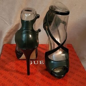 GUESS - GWTAGATE BLACK PUMPS